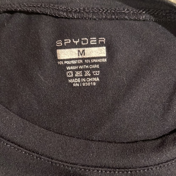 Bundle/Lot of 3 long sleeve men’s t-shirts size med - Spyder Gear and Gaiam gym - Picture 3 of 7